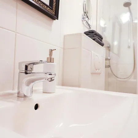 Mayischhof Апартаменты *