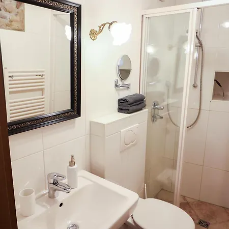 Апартаменты Mayischhof