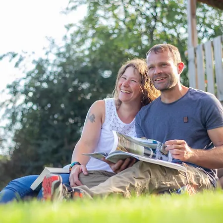 Mayischhof * Lauperath