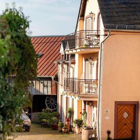 Mayischhof Апартаменты *