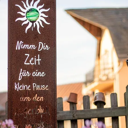 Апартаменты Mayischhof Lauperath